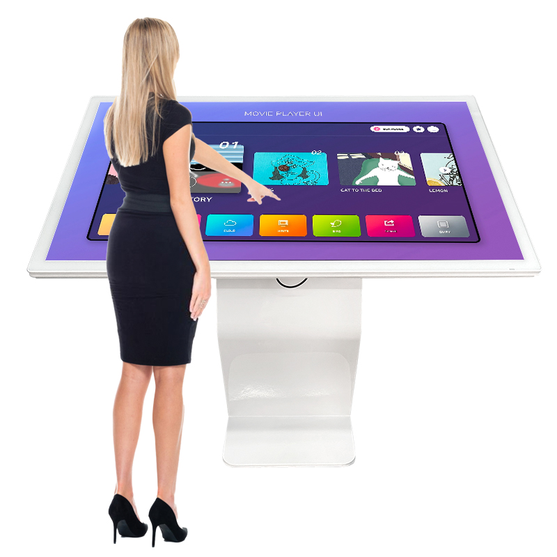32/43/49/55 polzades T&agrave;ctil capacitiu Tot un PC Android Digital Signage en forma de K Quiosc d'informaci&oacute; interactiu de peu